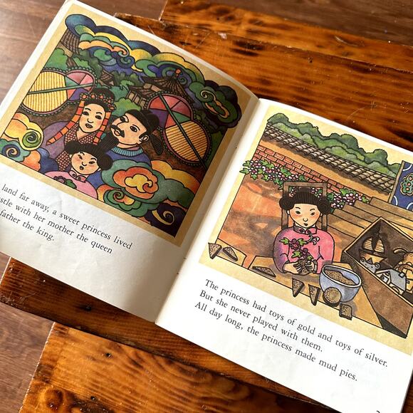 Vintage 1999 The Princess, The Mud Pies, And The Dragon Chinese Paperback Book - Picture 3 of 7